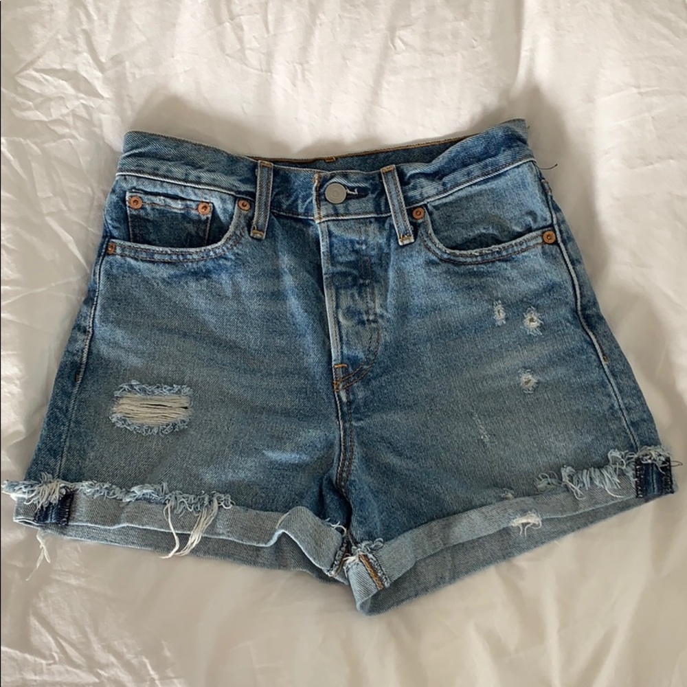 Levi’s denim shorts